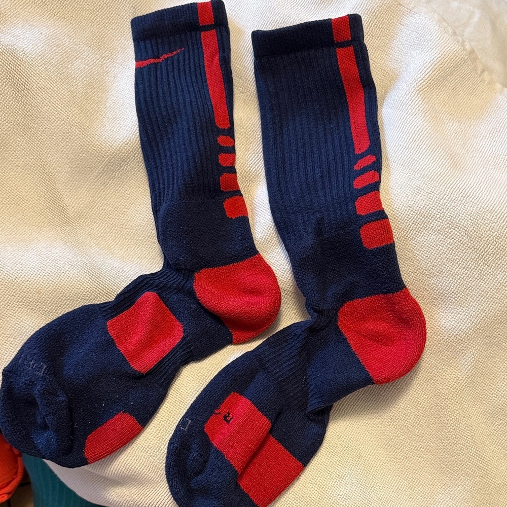 Nike Elite Men's Blue and Red Athletic Socks